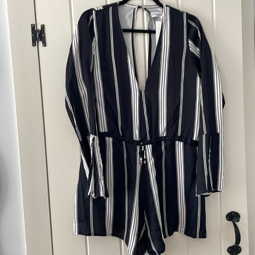NWT Faithfull the Brand long sleeve romper
